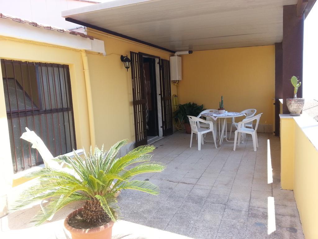 La Via Del Mare - Acireale Centro Storico Apartment Bilik gambar