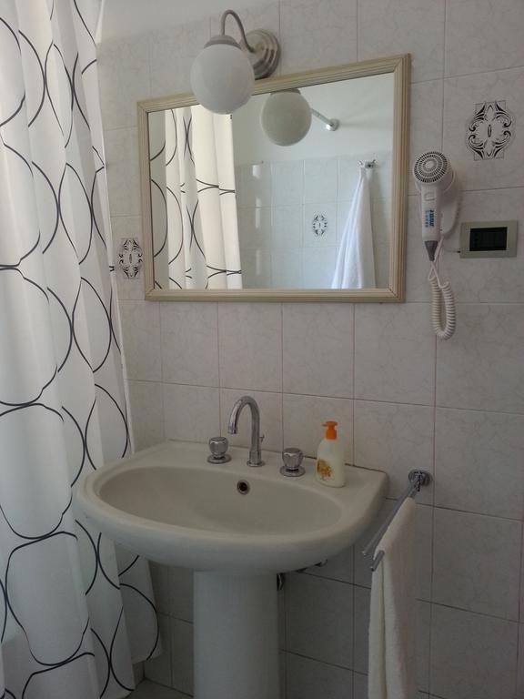 La Via Del Mare - Acireale Centro Storico Apartment Bilik gambar